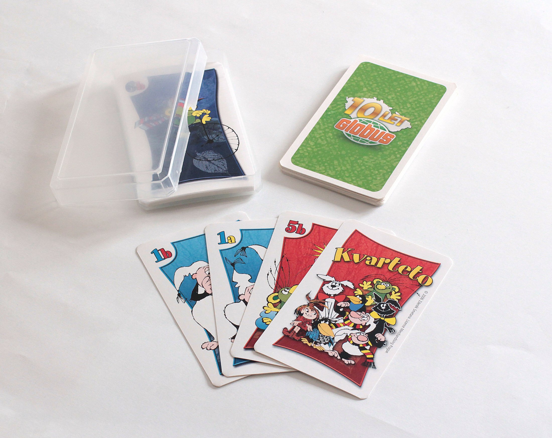 Hrací karty s licenčními postavami